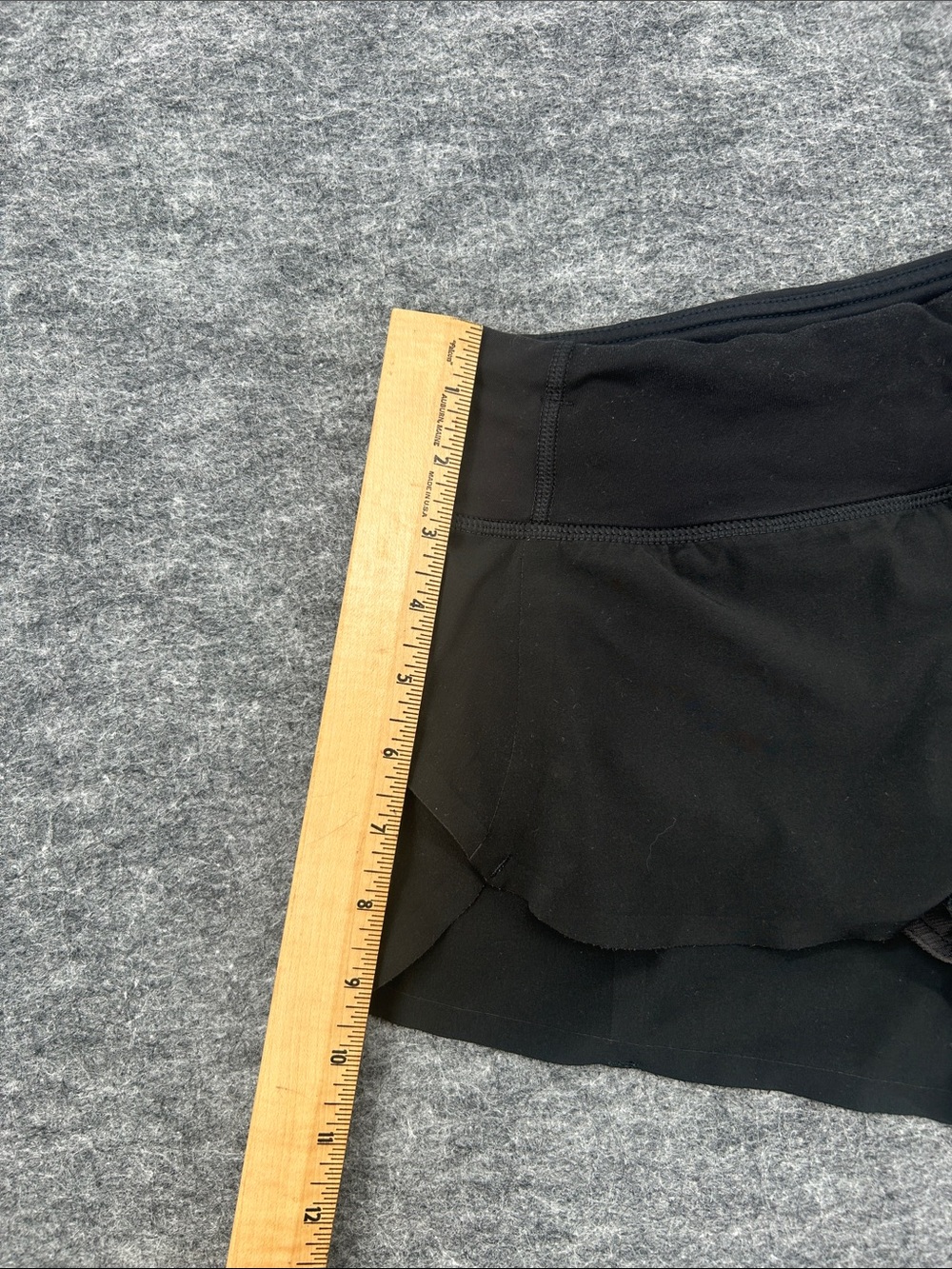 Lululemon Black Run Speed Up Layered Athletic Shorts Size 4 - Picture 8 of 10